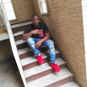 Meet your Posher, Malik